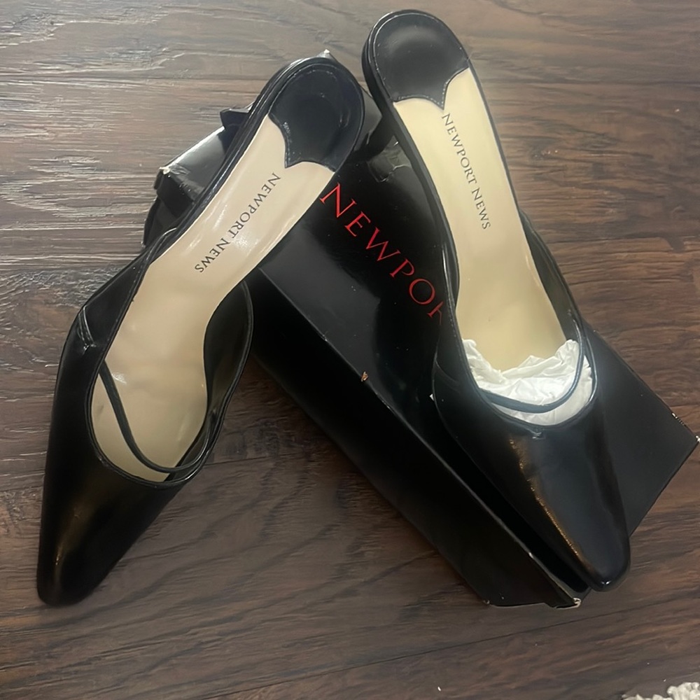 Womens Newport News Shoes